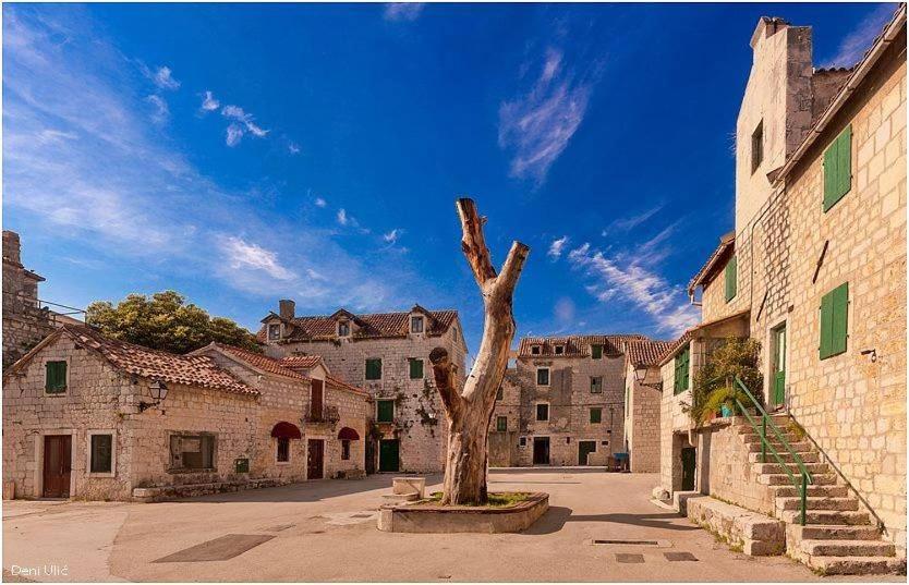 Villa Aspalathos Kaštela Kültér fotó